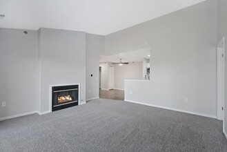 Pendleton Park Apartments in New Hudson, MI - Building Photo - Building Photo