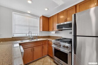 27609 Nugget Dr in Santa Clarita, CA - Foto de edificio - Building Photo