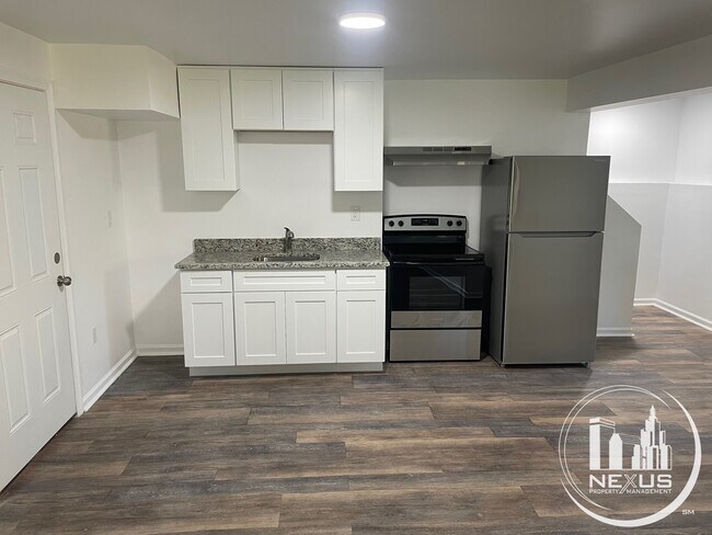 7 Sultana Ter in Southington, CT - Foto de edificio - Building Photo