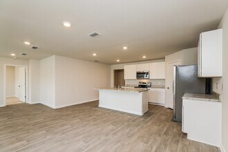 5812 Tiagra Dr in Panama City, FL - Building Photo - Building Photo