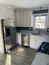 116 Maple Ave, Unit #2 in Scarborough, ME - Building Photo - Building Photo