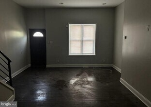 2263 N Van Pelt St in Philadelphia, PA - Building Photo - Building Photo
