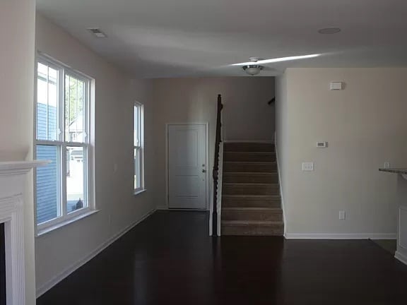 2407 Magnolia Tree Ln in Durham, NC - Foto de edificio - Building Photo