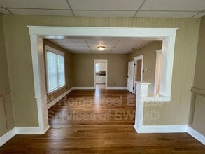 1104 S Oak Park Dr in Springfield, MO - Building Photo - Building Photo