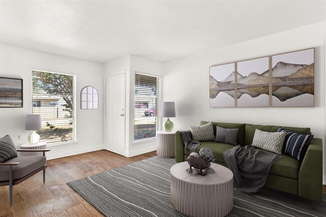 316 Hilltop Ave in Richardson, TX - Building Photo - Building Photo