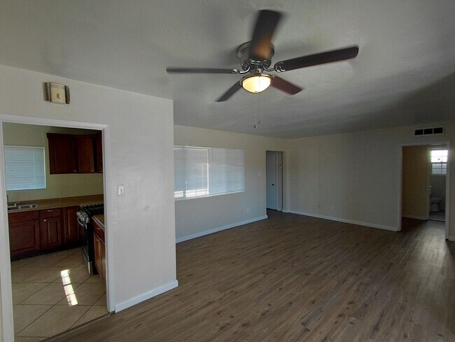 721 N Preston Dr in Calexico, CA - Building Photo - Building Photo