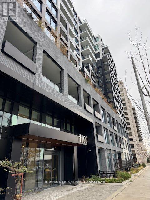 1100 Sheppard Ave W in Toronto, ON - Building Photo - Building Photo