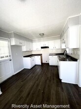 2990 Ridgeway Rd in Memphis, TN - Building Photo - Building Photo