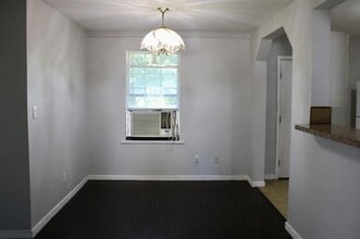 1227 S Ewing Ave in Dallas, TX - Building Photo - Building Photo