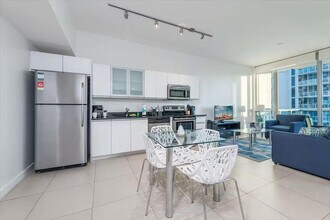 6551 Collins Ave in Miami Beach, FL - Building Photo - Building Photo