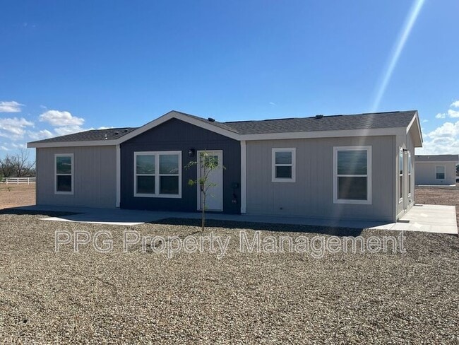 property at 22936 W Forest Pleasant Pl