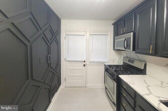 202 Edgewood St in Baltimore, MD - Building Photo - Building Photo