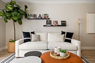 Lyric in Los Angeles, CA - Building Photo - Building Photo