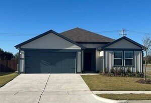 3600 Skylane Ave in Corsicana, TX - Building Photo