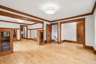 1705 W Custer Ave in Milwaukee, WI - Foto de edificio - Building Photo