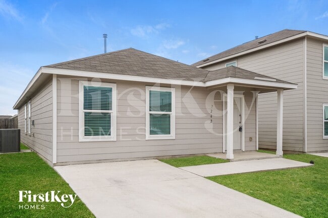 7262 Plow Run in San Antonio, TX - Building Photo - Building Photo