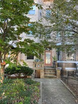 1336 Kenyon St NW, Unit 1336.5 Apartments