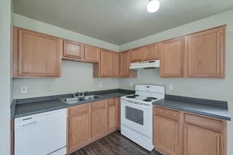 404 Kings Way Dr in Mansfield, TX - Building Photo - Building Photo