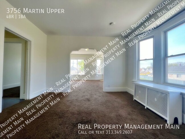3756 Martin St in Detroit, MI - Building Photo - Building Photo