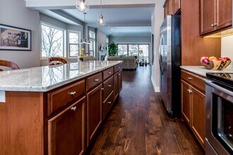 18147 Hamel Rd in Plymouth, MN - Building Photo - Building Photo