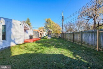 2421 Lightfoot Dr in Baltimore, MD - Building Photo - Building Photo