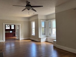 134 N College Ave in Fresno, CA - Building Photo - Building Photo