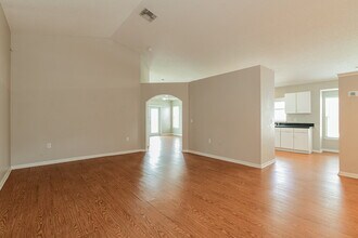 1051 Woodsong Way in Clermont, FL - Building Photo - Building Photo