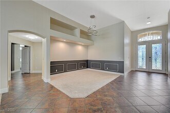 5660 Winter Star Ct in Las Vegas, NV - Building Photo - Building Photo