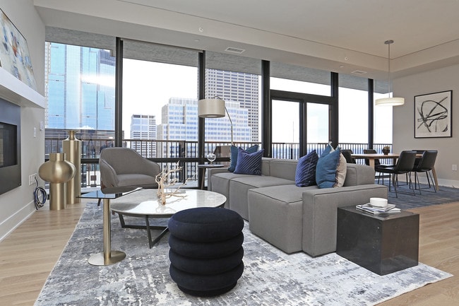 365 Nicollet in Minneapolis, MN - Building Photo - Interior Photo