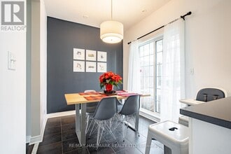 67 Enroutes St in Toronto, ON - Building Photo - Building Photo