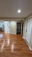 185 Lake Shore Dr, Unit Apt in Mahopac, NY - Building Photo - Building Photo