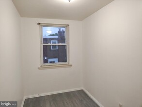 633 E Carver St in Philadelphia, PA - Building Photo - Building Photo