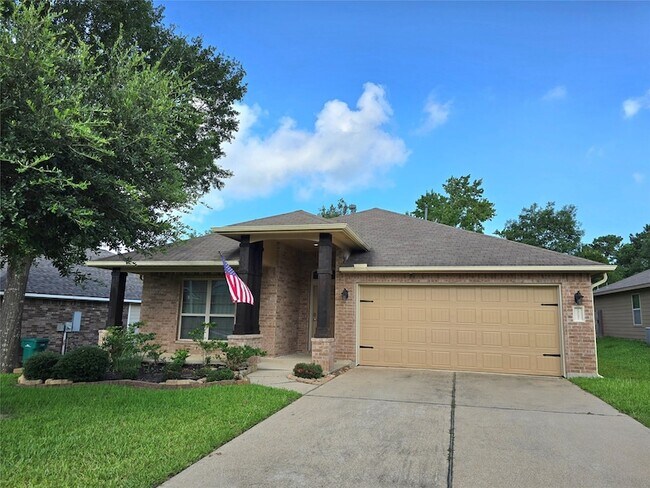 12525 Canyon Hill Drive in Willis, TX - Building Photo - Building Photo