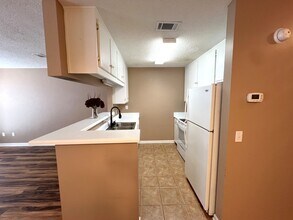 161 S Spring View Dr in Enterprise, AL - Building Photo - Building Photo