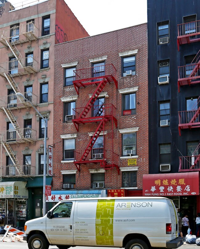 77 Chrystie St in New York, NY - Building Photo - Building Photo