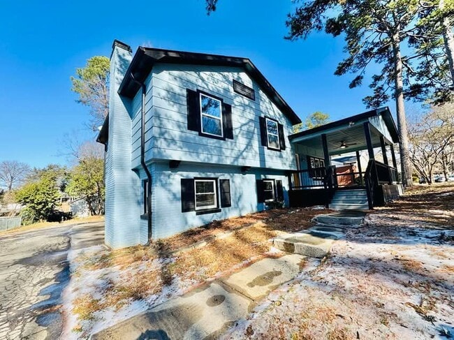 1001 Archdale Dr in Charlotte, NC - Building Photo - Building Photo