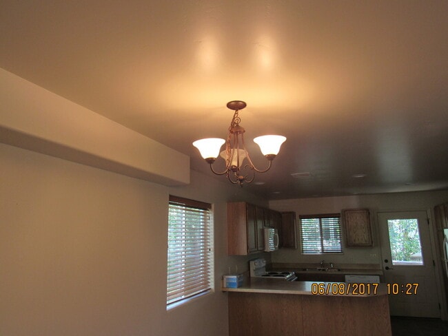 property at 198 W 26th St