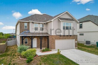 9106 Spigel Wy in Converse, TX - Building Photo - Building Photo