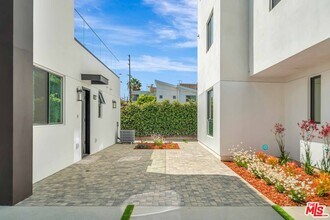 1921 Federal Ave in Los Angeles, CA - Building Photo - Building Photo