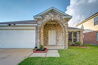 17038 Midnight Sun Ln in Richmond, TX - Building Photo - Building Photo