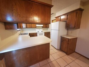 1007 SW 61st St in Lawton, OK - Building Photo - Building Photo