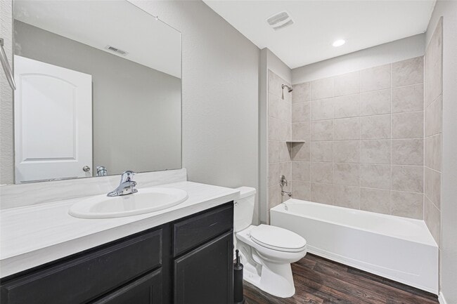 property at 22438 Forest Gorge Ln