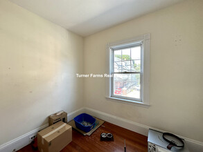 40 Harvest St, Unit 2 in Boston, MA - Building Photo - Building Photo