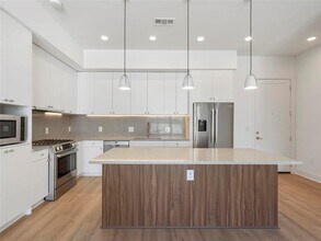 675 Drewry St NE in Atlanta, GA - Building Photo - Building Photo