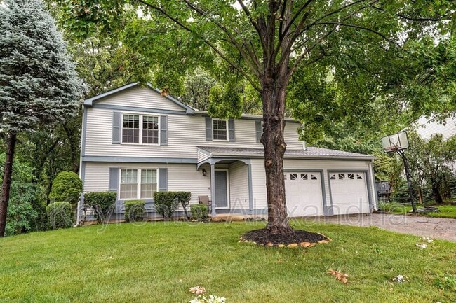 property at 6410 Kings Landing Rd