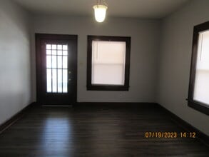 1019 W 7th St in Anderson, IN - Foto de edificio - Building Photo