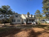 1007 Swift Creek Dr in Clayton, NC - Foto de edificio - Building Photo