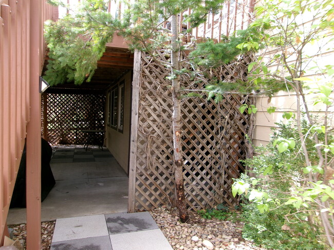 17863 E Maplewood Cir, Unit 1