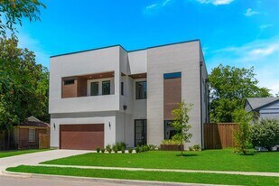 9409 Lenel Pl in Dallas, TX - Building Photo