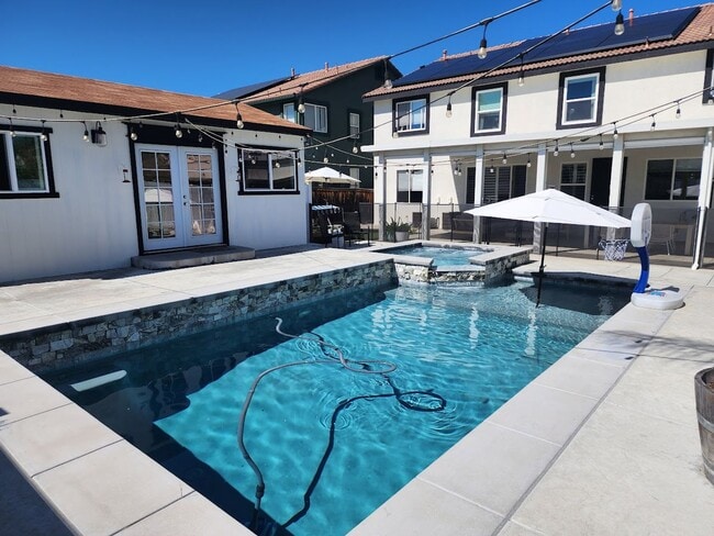 23663 Morning Glory Dr in Murrieta, CA - Building Photo - Building Photo